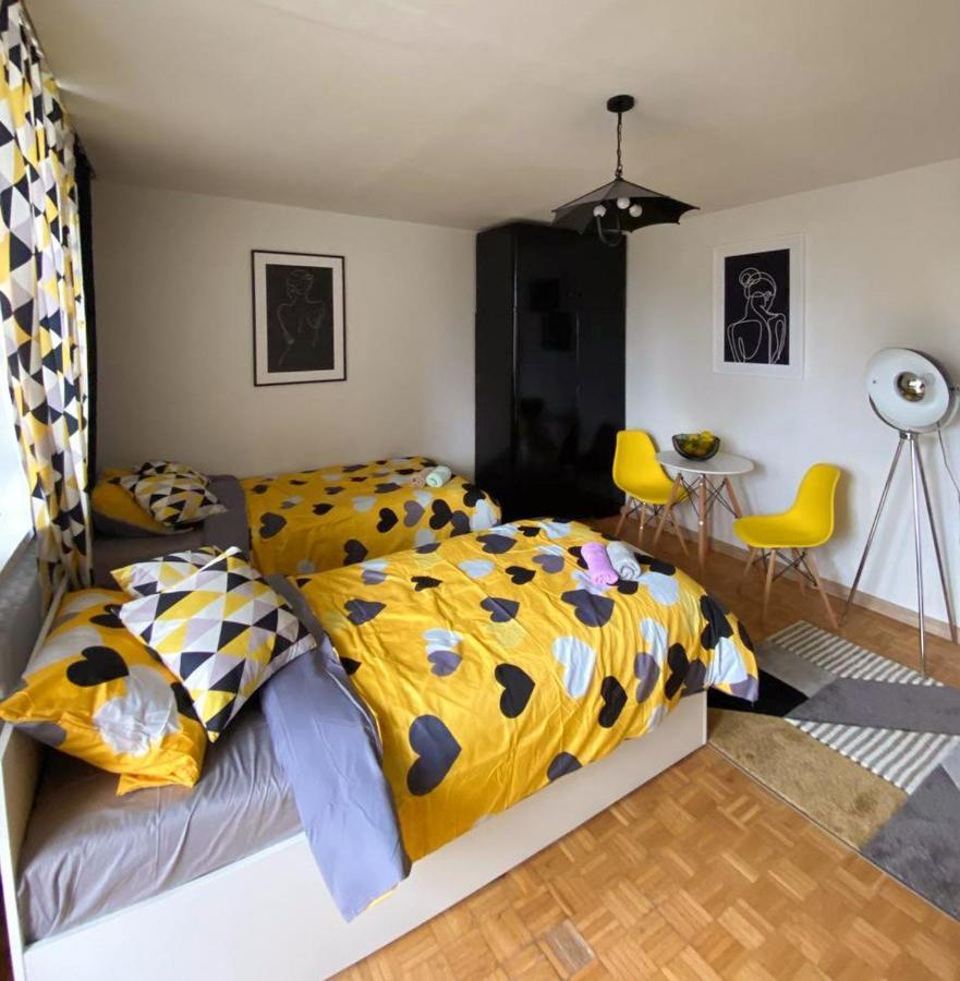 Guest House Prosta 2/14 Варшава Екстер'єр фото